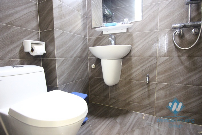 Bright one bedroom apartment for rent on Tran Duy Hung str.